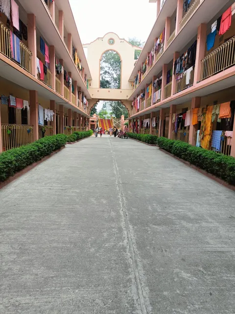 Kachhi ashram