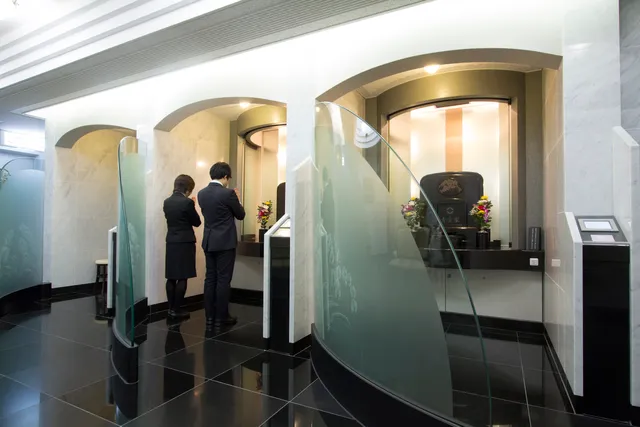 方等院覚王山陵苑