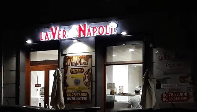 La Vera Napoli sede Roma Tuscolana