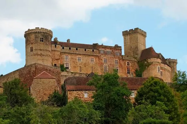 Castelnau-Bretenoux Castle
