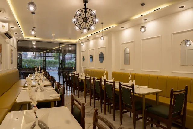 Mosaic Cafe & Restro