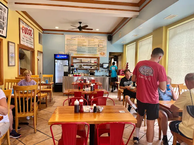 George's Surfside Grille