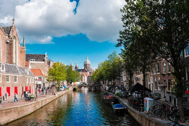 Luxury Canal Cruise (Open Boat)