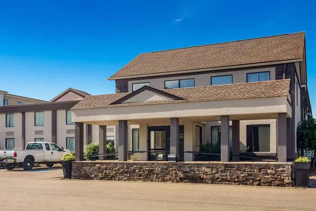 Best Western Dutch Valley Inn