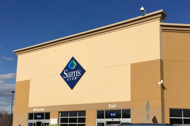 Sam's Club