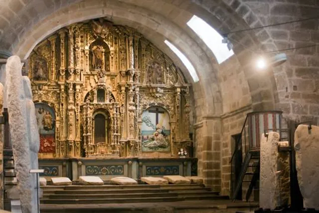 Iglesia de Santa María a Nova