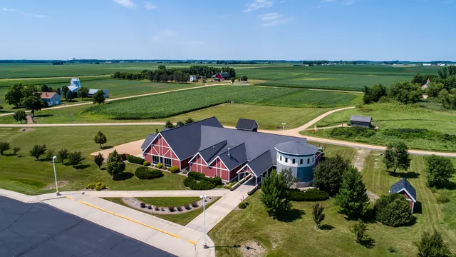Farmamerica: MN Agricultural Interpretive Center