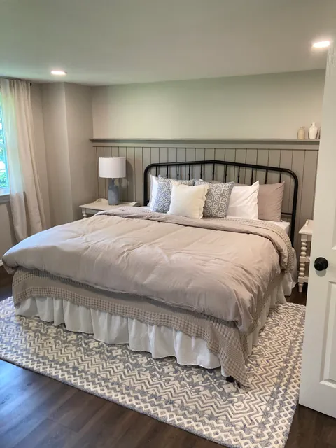 Seasons Bed & Breakfast