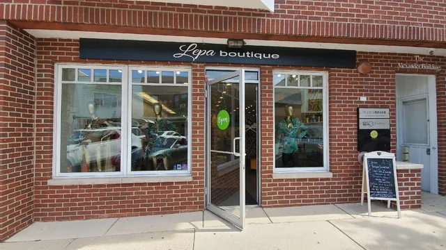 Lepa Boutique