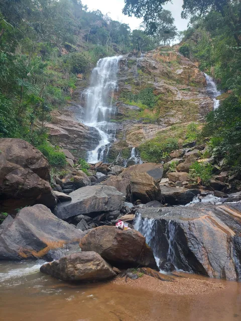Cachoeira das Laranjeiras - Tapiraí/MG