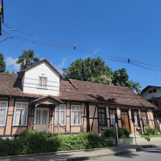 Colonial Family Museum