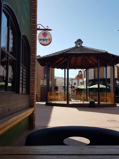 La Cevicheria Oyster Bar.