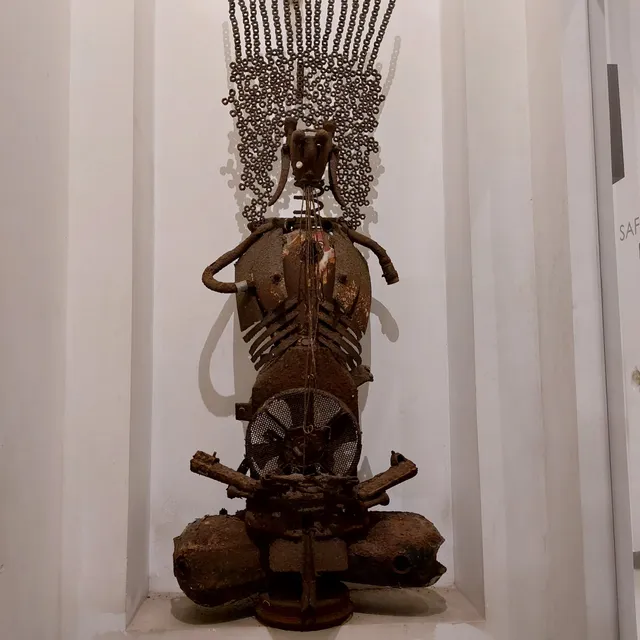 Saffron Robes Gallery & Living