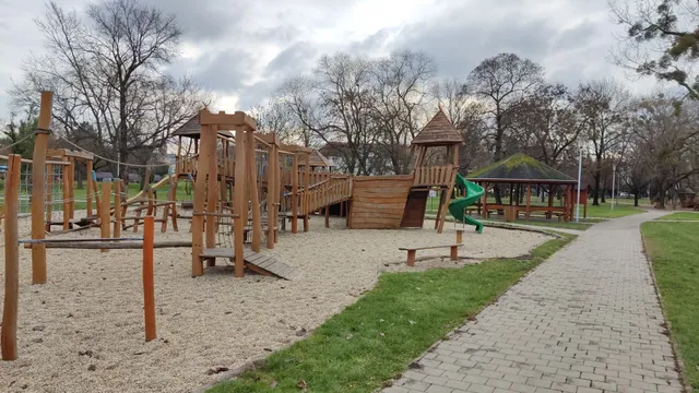 Bernolákov park