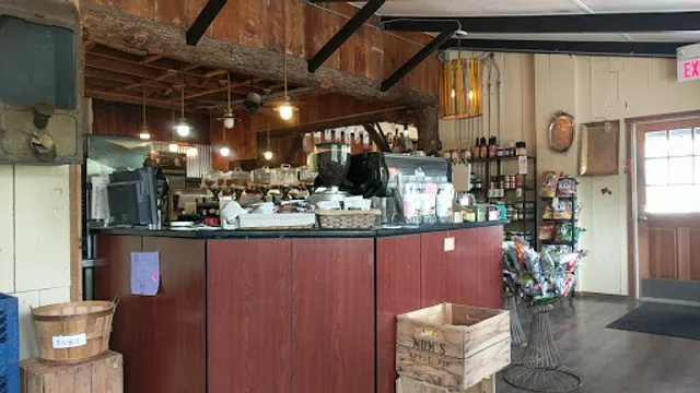 Mom's Apple Pie at Hill High