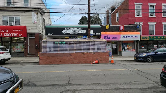 El Punto Bakery & Restaurant