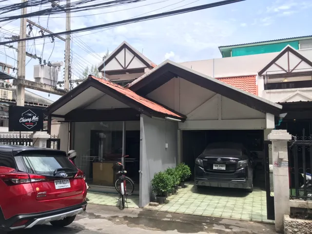 the chiang mai walkers