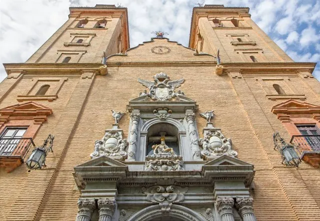 Basílica Virgen de las Angustias