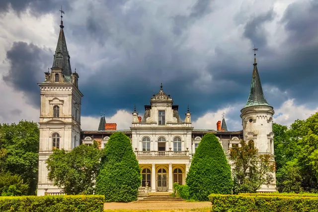 Pałac Łąckich w Posadowie