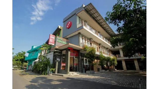 OYO 820 Abad Baru Hotel
