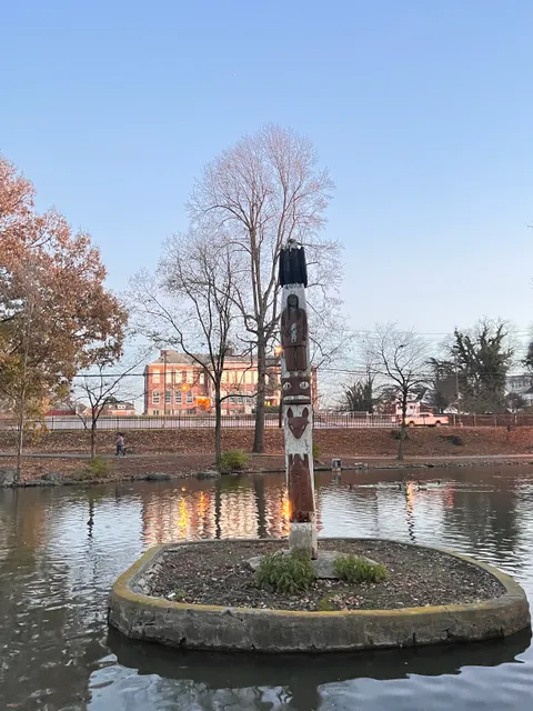 Mansion House Art Center (Home of the Valley Art Association)