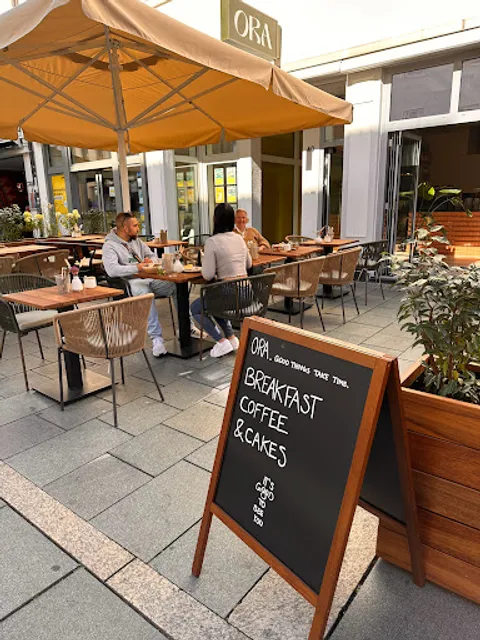 Cafe ORA