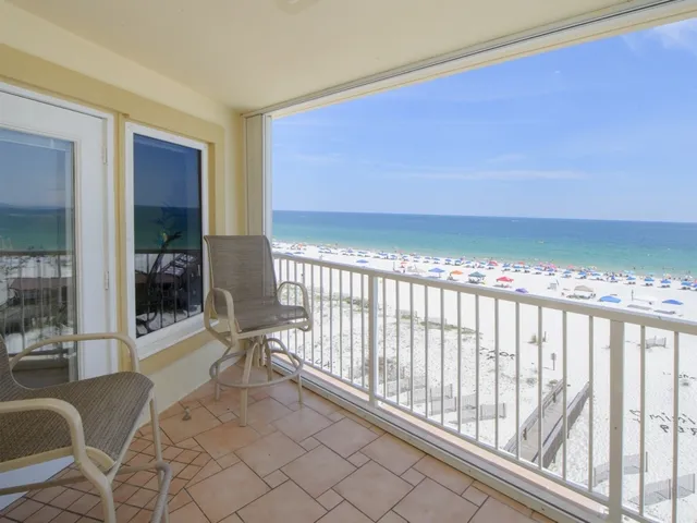 Boardwalk and Seawind Condos 36542