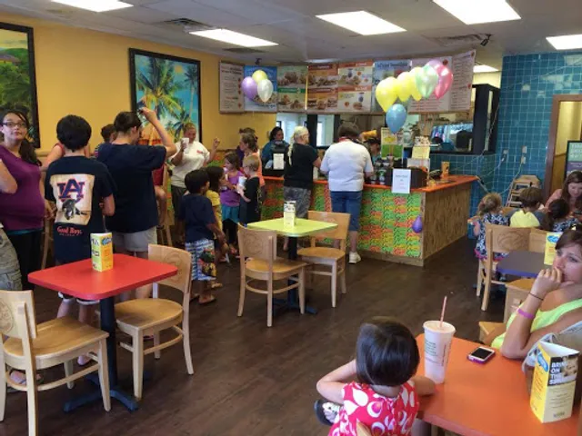 Tropical Smoothie Cafe