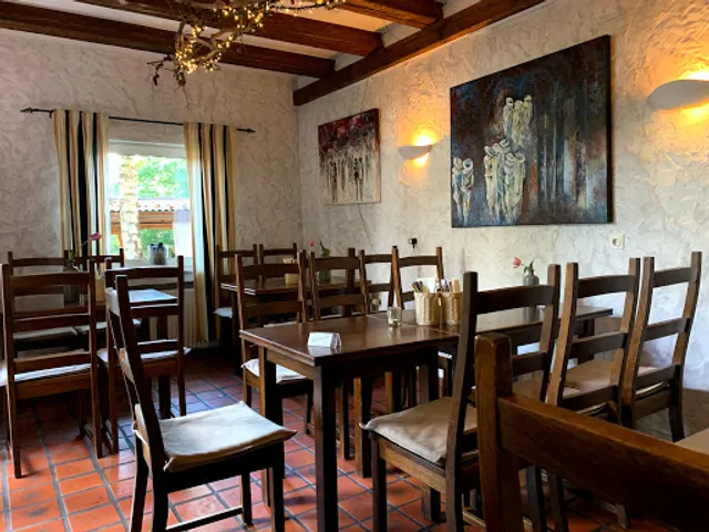 Restaurant La Taverna