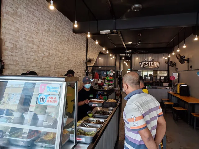 Nasi Kak Wok Bandar Perda by Izzul Station