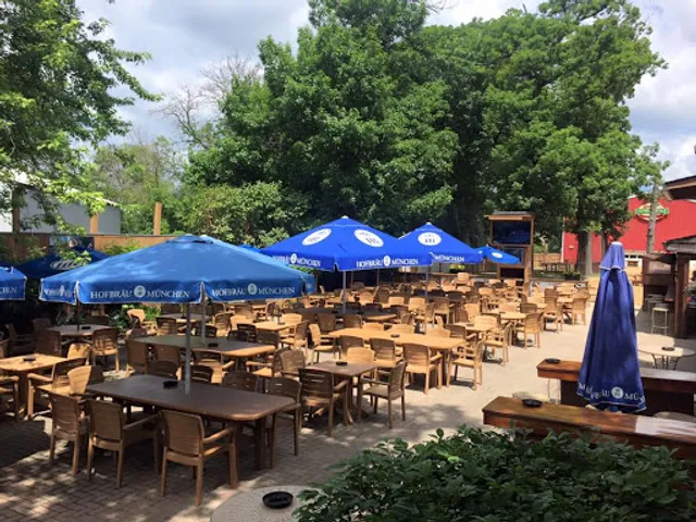 Jesse Oaks Food & Drink