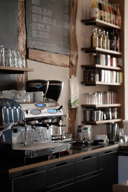 MÜLLERS Café - Bistro - Kneipe