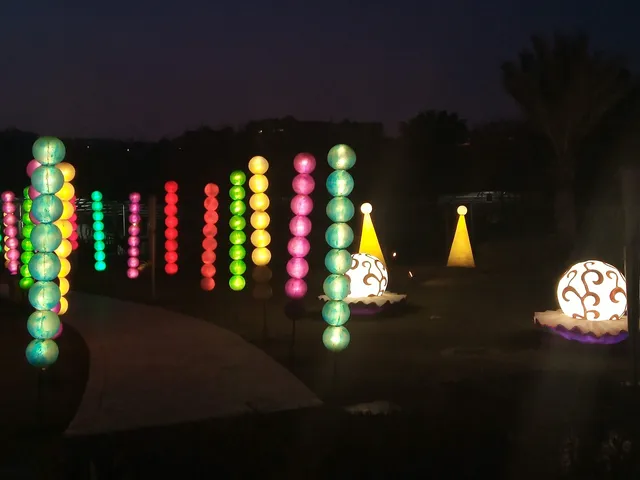 Bahria Glow Park