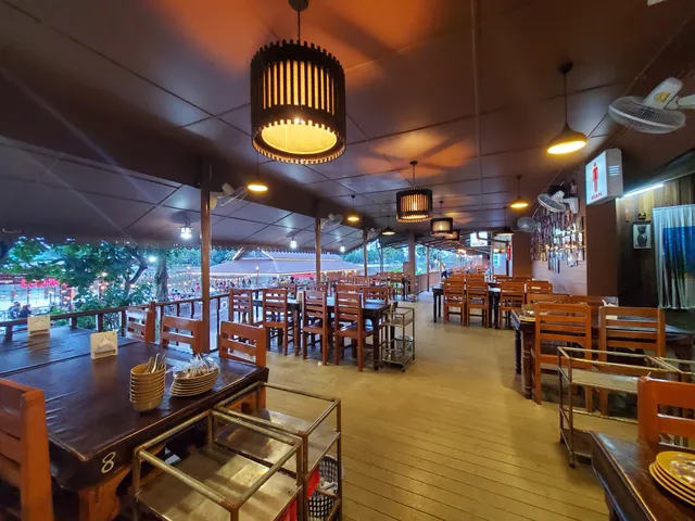 Lulum Restaurant Chiang Rai