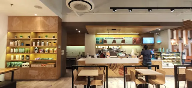 Coffee Bean & Tea Leaf - Mezza Residences