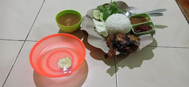 Bakso & Ayam Bakar Pak Raden