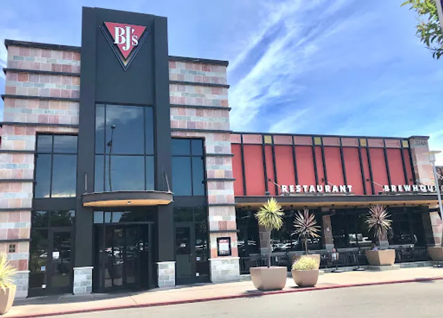 BJ's Restaurant & Brewhouse