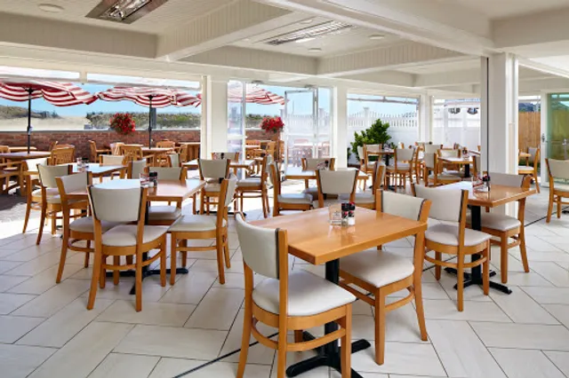 Maria's Seaside Cafe