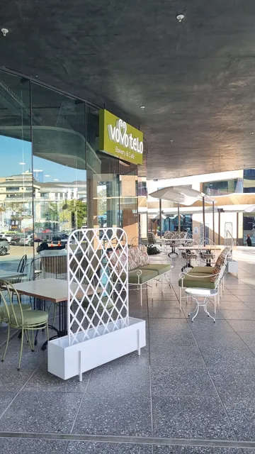 Vovo Telo Bakery & Café