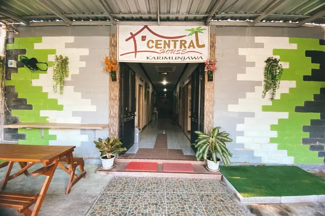 Central House Karimunjawa Mitra RedDoorz