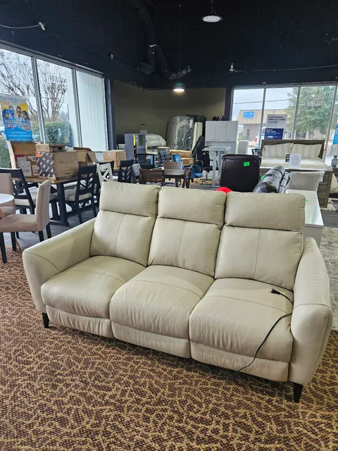 Liquidator's Essential Warehouse Depot