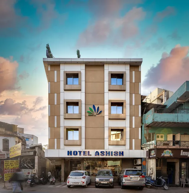 Hotel Ashish