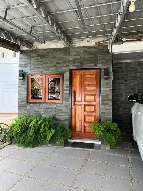 Ruby Exclusive Guest House (Uby)