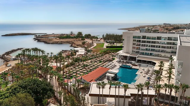 Cavo Maris Beach Hotel