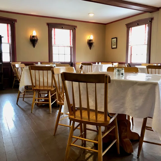 McDaniel's Tea Room at Sherbrooke Village