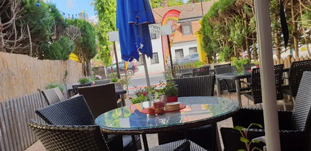 Sendlinger Treff -Balkanspezialitäten-