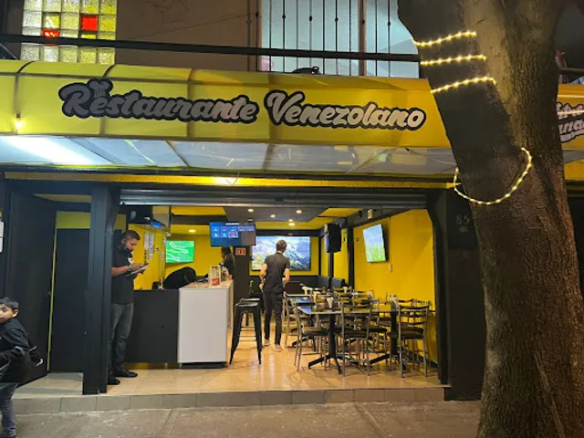Entre Panas Restaurante Latino