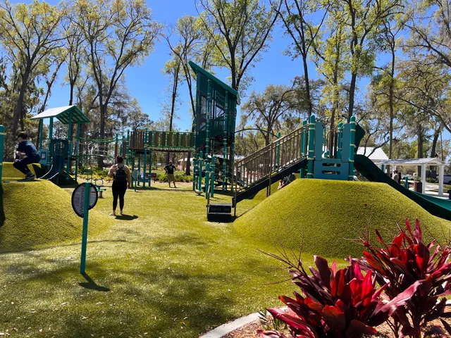 HERCULES PARK and splash pad