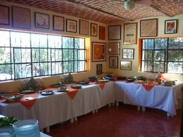 Yves’ Restaurant Bar