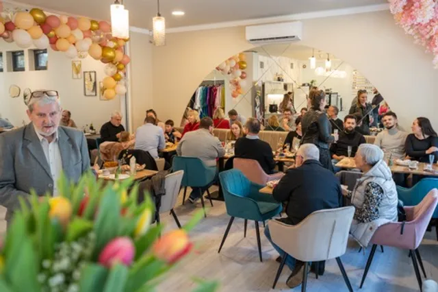 Pomlka Kavárna & Butik